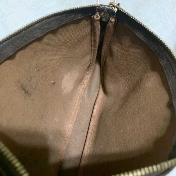 Louis Vuitton Pochette Vintage - Picture 10 of 11